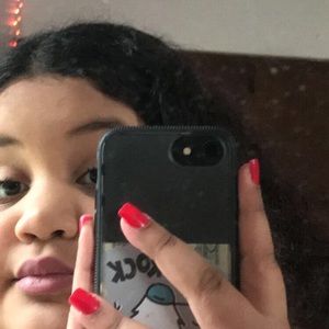 Meet your Posher, Amya